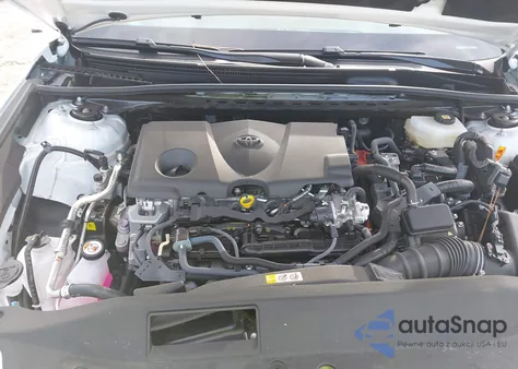 2025 Toyota Camry Le z USA, uszkodzony, nr VIN 4T1DAACKXSU571049